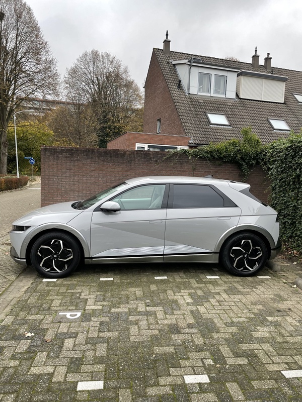Afbeeldingslocatie: https://tweakers.net/i/2Ygp5_r3XM55d7GOYLw-KyQU9Ls=/x800/filters:strip_icc():strip_exif()/f/image/RmBBsAhRxrjEd2T5lbiqiCt4.jpg?f=fotoalbum_large
