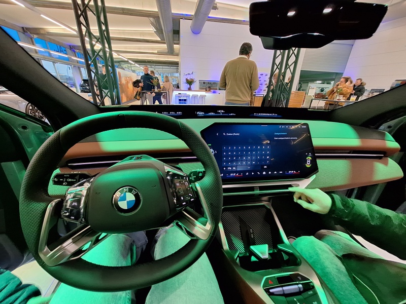 Afbeeldingslocatie: https://tweakers.net/i/2avc7aOoKxVuyf7l1vC2MhtavyY=/800x/filters:strip_icc():strip_exif()/f/image/of7bBFC6AhY1XE1Rz6Khmh8y.jpg?f=fotoalbum_large