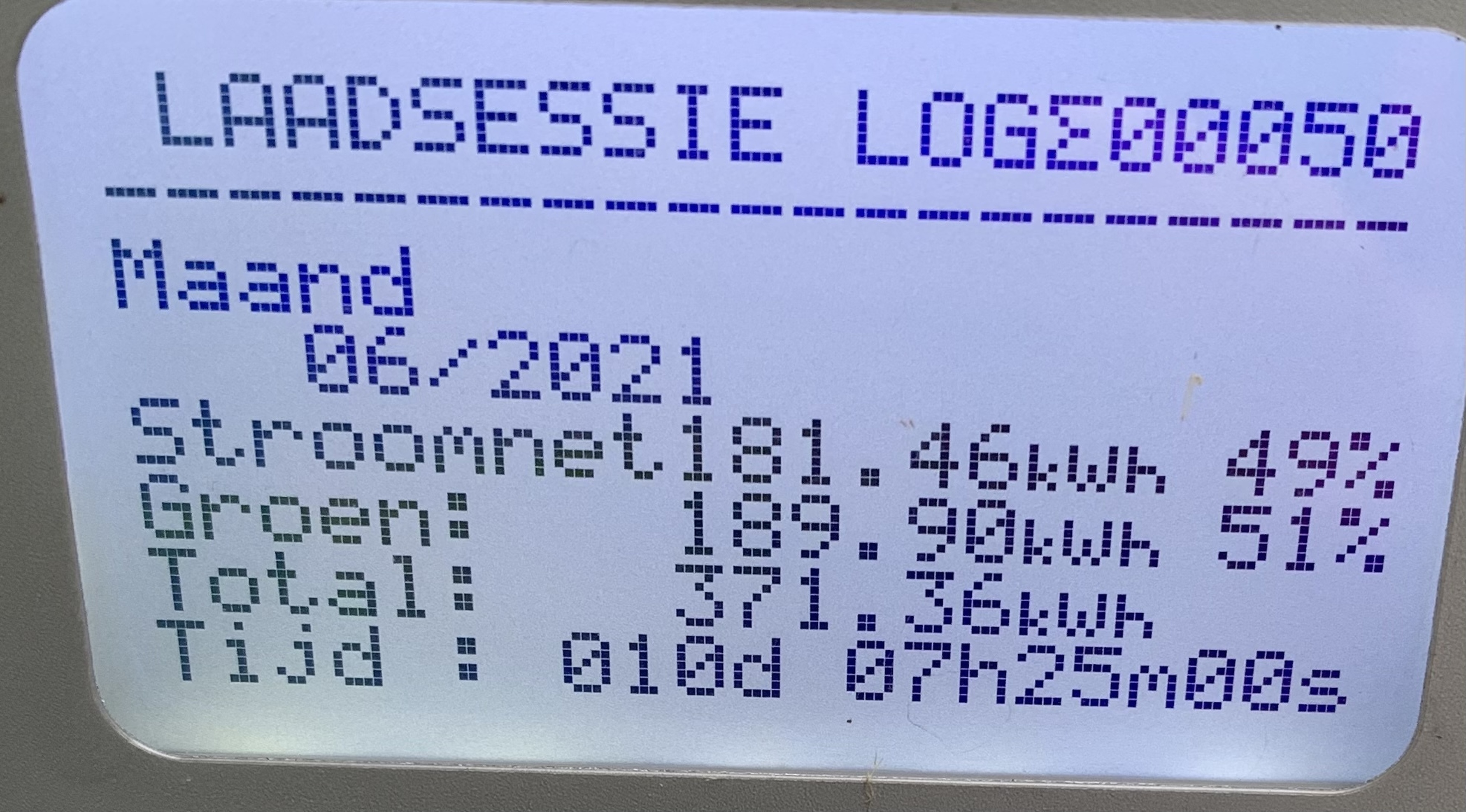 Afbeeldingslocatie: https://tweakers.net/i/2cH4nOxlv31RncKbk3D4ChxW7N0=/full-fit-in/4920x3264/filters:max_bytes(3145728):no_upscale():strip_icc():fill(white):strip_exif()/f/image/ktPKAbx1pE8u04xWQDMNqgNo.jpg?f=user_large