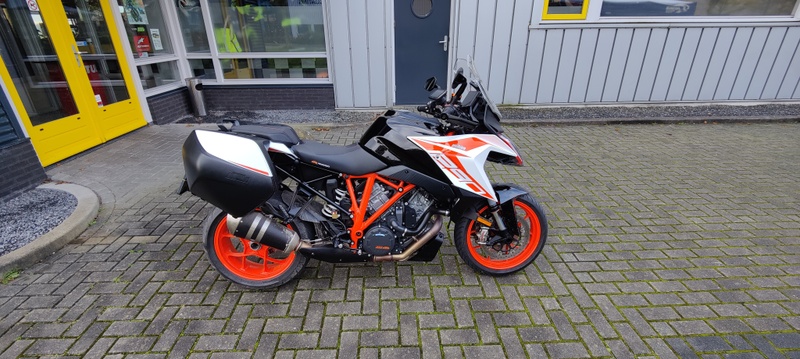 Afbeeldingslocatie: https://tweakers.net/i/2cjp6fPiXCEXjFJO8MuSqD3V_LE=/800x/filters:strip_icc():strip_exif()/f/image/ecadhFfCh7pEZmbznW91JiPy.jpg?f=fotoalbum_large