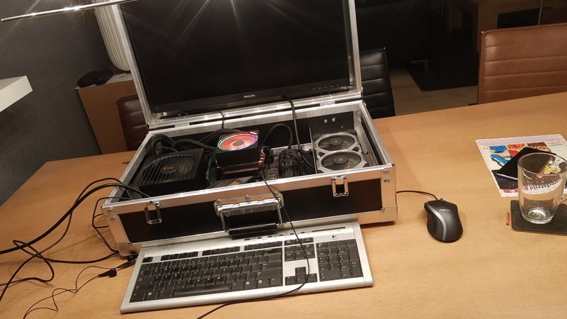 Afbeeldingslocatie: https://tweakers.net/i/2gZdMdPt1gvDzqGxyUCPpznqoJE=/800x/filters:strip_icc():strip_exif()/f/image/mS6RJyyVgCzdNLuVS2ZUeJiI.jpg?f=fotoalbum_large