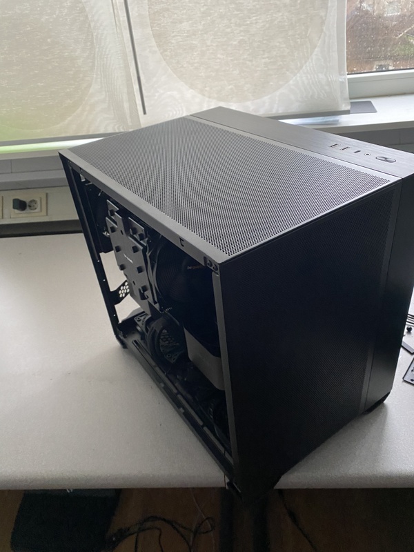 Afbeeldingslocatie: https://tweakers.net/i/2iJdXeNaTMkTYZe3V-VLN0dQ6Qo=/x800/filters:strip_icc():strip_exif()/f/image/syznJGuXE8FPxT1yqTRCiKcN.jpg?f=fotoalbum_large