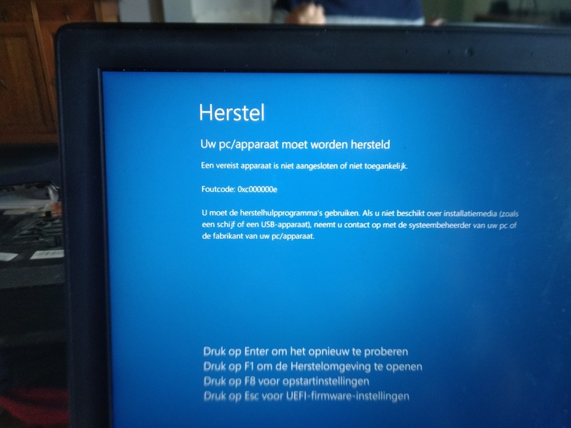 Afbeeldingslocatie: https://tweakers.net/i/2jw65Bl1tK5Z89h4fej_DbBc5KI=/800x/filters:strip_icc():strip_exif()/f/image/BYWP9xqhq8iRON8czzjwJLJg.jpg?f=fotoalbum_large