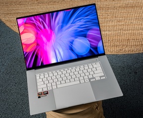 ASUS Zenbook S 16 UM5606WA