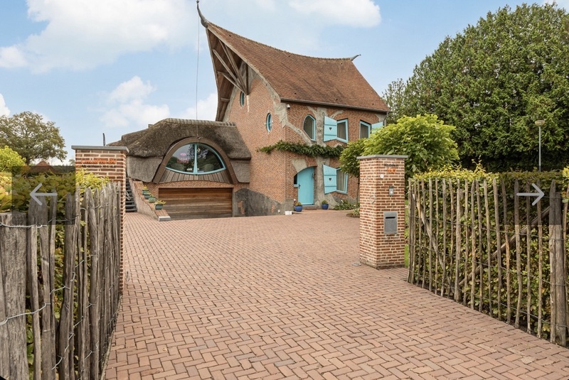 Afbeeldingslocatie: https://tweakers.net/i/2q6qmkxb609p31i5Norgb5OuZac=/800x/filters:strip_icc():strip_exif()/f/image/aK5SY3NdNN6ybWt2tqd5UrF0.jpg?f=fotoalbum_large