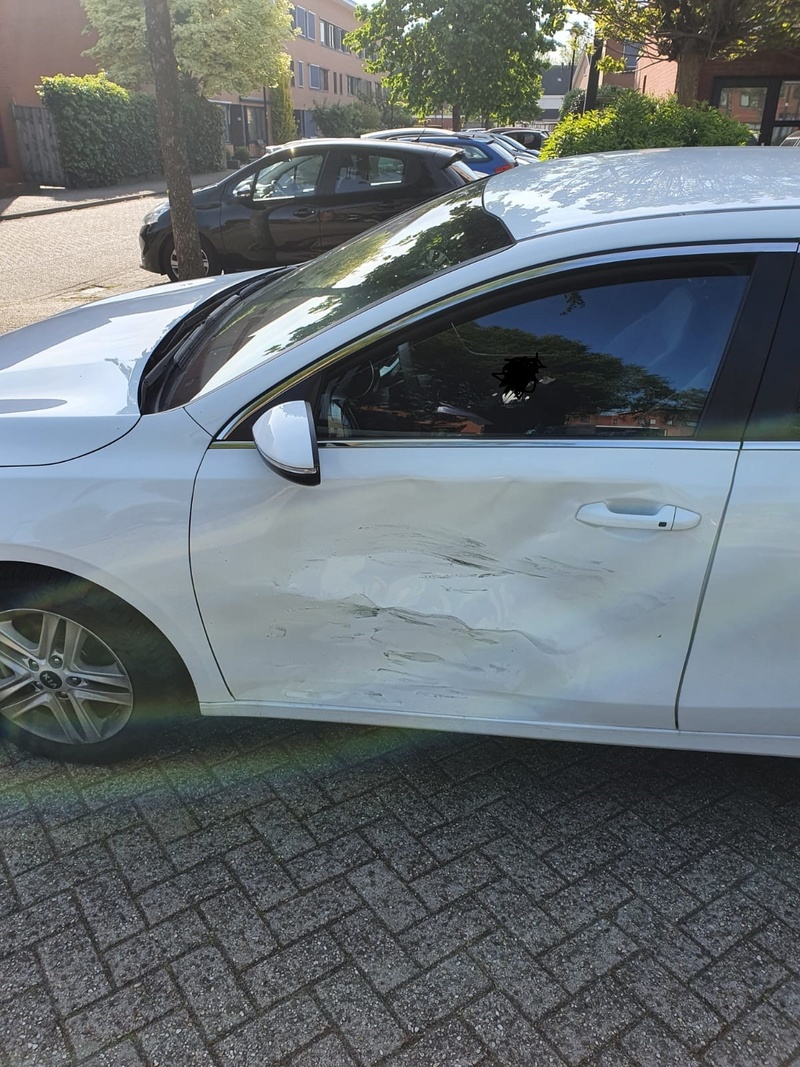 Afbeeldingslocatie: https://tweakers.net/i/2s-v3anmjcxIVBiqYvw0op9Yrss=/800x/filters:strip_icc():strip_exif()/f/image/JOoIJ2przTsC8FPagWbeNGWW.jpg?f=fotoalbum_large