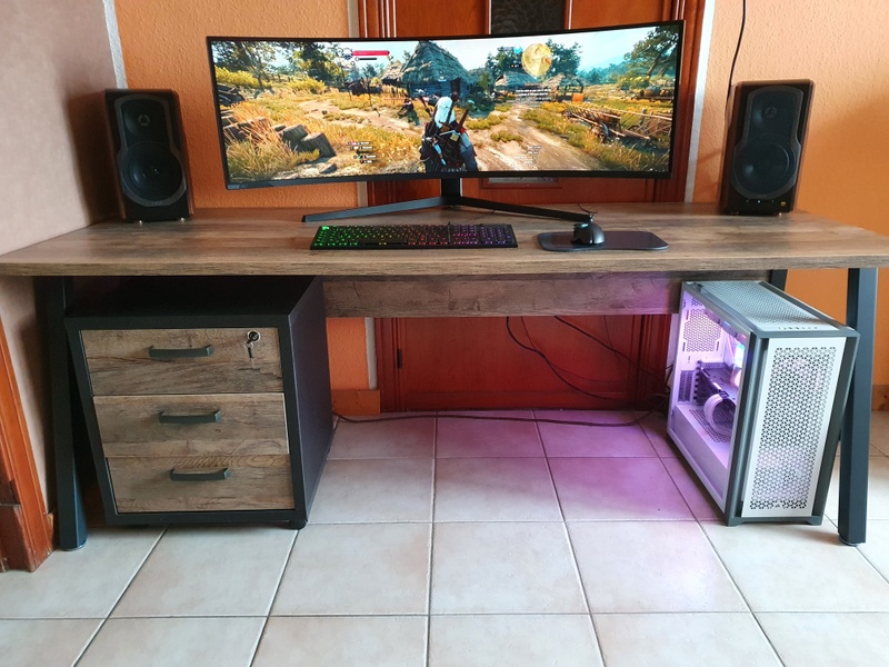 Afbeeldingslocatie: https://tweakers.net/i/2sp7Ino4TLHYwOsJWpI5eMVB-h8=/800x/filters:strip_icc():strip_exif()/f/image/xc7cRGQDNiQtdSEp9QPmdL9n.jpg?f=fotoalbum_large