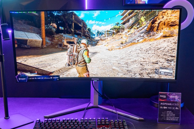 AOC Agon Pro AG346UCSD