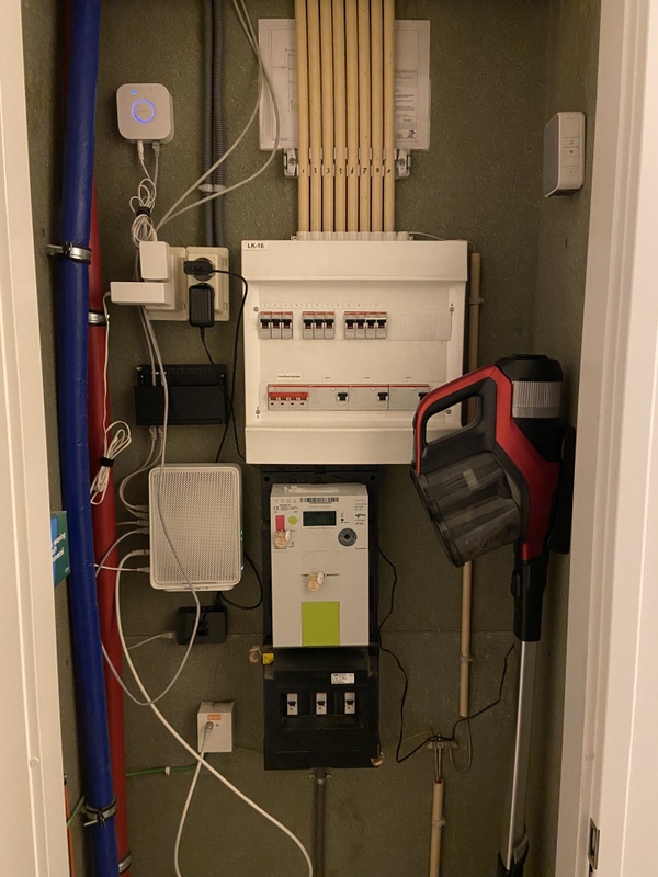 Afbeeldingslocatie: https://tweakers.net/i/2wf9gp4Tsq2VkcoZs5KTYcB8Ofw=/x800/filters:strip_icc():strip_exif()/f/image/nKY45Badg1itDJe3kbGBWOmx.jpg?f=fotoalbum_large