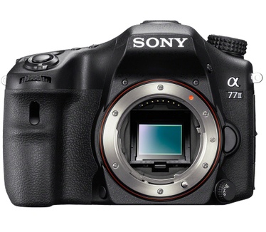 Sony Alpha SLT-A77II + SAL 18-135mm