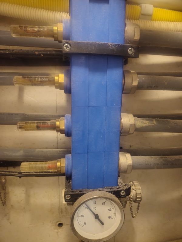 Afbeeldingslocatie: https://tweakers.net/i/3-fGm870QrsjfylaZxEwhY9ZPGo=/x800/filters:strip_icc():strip_exif()/f/image/gExb84hlSPXpUWhTWVhqpcMx.jpg?f=fotoalbum_large