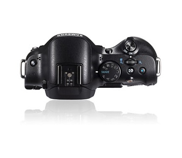 Samsung NX20 + 18-55mm f3.5-5.6 OIS Zwart