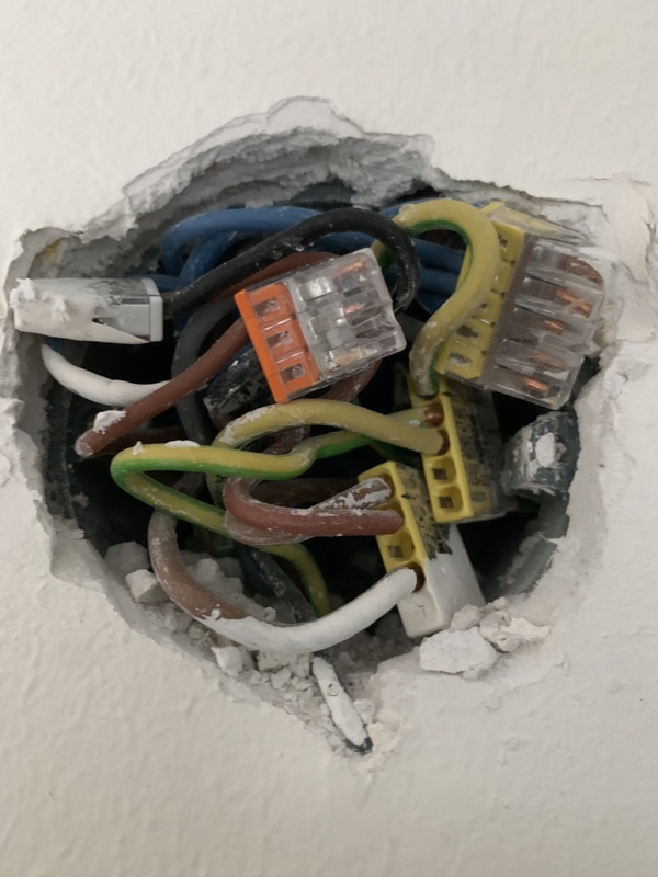 Afbeeldingslocatie: https://tweakers.net/i/30jHzk0NwGQnQ6zq_NmwNX92qqM=/x800/filters:strip_icc():strip_exif()/f/image/MfmGoE04WpTjYz32SkFAogbf.jpg?f=fotoalbum_large