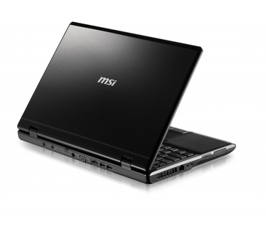 MSI CR500-242NL