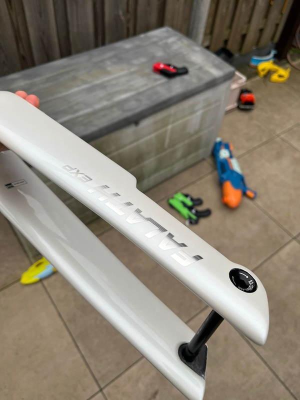 Afbeeldingslocatie: https://tweakers.net/i/34BrJFQFXcV_Df4SlNcRDXjMjg0=/x800/filters:strip_icc():strip_exif()/f/image/wCn0n3GA8T9AEf49cvX02m8z.jpg?f=fotoalbum_large