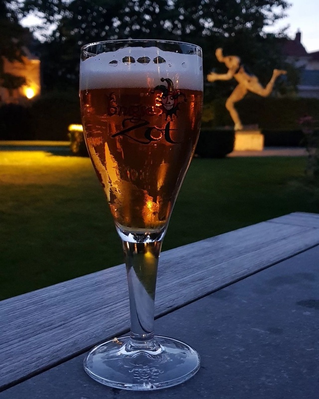 Afbeeldingslocatie: https://tweakers.net/i/36da2HlKNQ9a-Wx1QoV3JuqcEik=/x800/filters:strip_icc():strip_exif()/f/image/NztrVCb2Ir24SeA7z2h5GuLN.jpg?f=fotoalbum_large