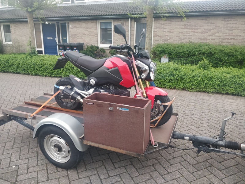 Afbeeldingslocatie: https://tweakers.net/i/37BrO4zQlFv_8yu4II3ZzhE5Q9Q=/800x/filters:strip_icc():strip_exif()/f/image/7uGzewm0ZdrIRSaUgwTIzjVd.jpg?f=fotoalbum_large