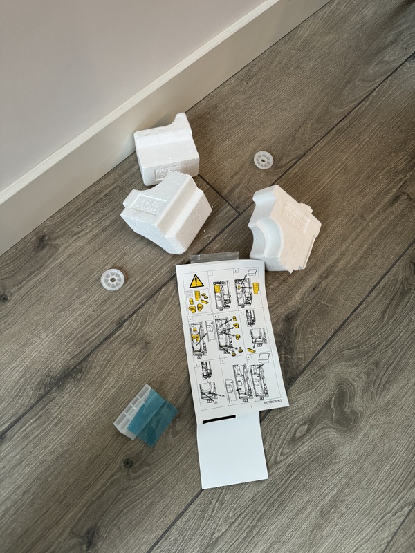 Afbeeldingslocatie: https://tweakers.net/i/38p8tVpTwFAYJeE03u1kx1qms44=/x800/filters:strip_icc():strip_exif()/f/image/KENZtdUXbAWwCpIkz0y93sis.jpg?f=fotoalbum_large