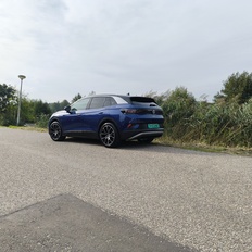 Afbeeldingslocatie: https://tweakers.net/i/39VI2l0uVjkYJoL0VxfDI0o0UEc=/232x232/filters:strip_icc():strip_exif()/f/image/bXOvIkpUpi8wv3CaS0OvOyIy.jpg?f=fotoalbum_tile