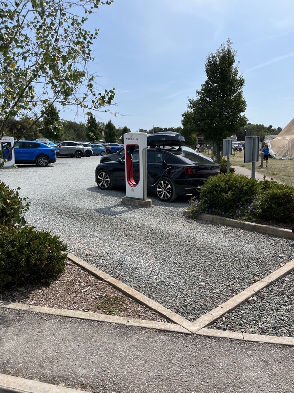 Afbeeldingslocatie: https://tweakers.net/i/3ACVP4oxlVodiHOcQsj4nXUPhas=/x800/filters:strip_icc():strip_exif()/f/image/UUjGOwxE9wWdf6PlgnzAwQFI.jpg?f=fotoalbum_large