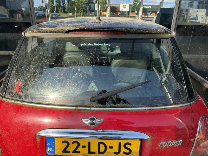 Afbeeldingslocatie: https://tweakers.net/i/3AExaRAuQnEwYs_0cU5lz1c6XPY=/800x/filters:strip_icc():strip_exif()/f/image/ps4q3pMa9WigdnAKbHGJsHbb.jpg?f=fotoalbum_large