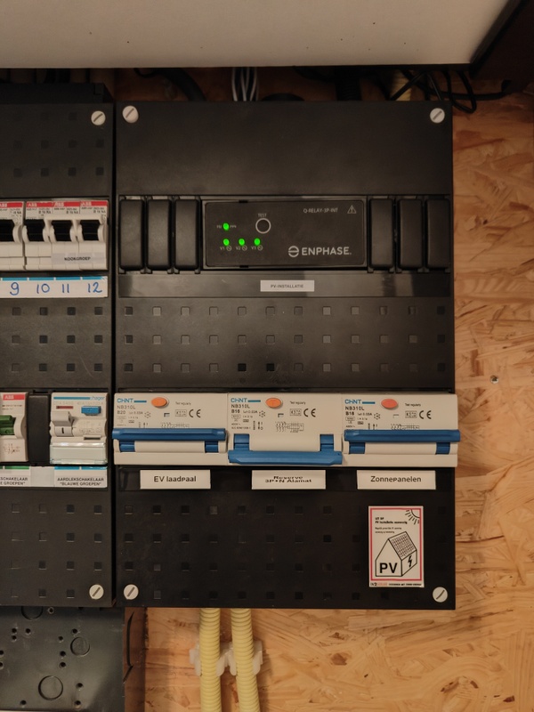 Afbeeldingslocatie: https://tweakers.net/i/3AtkMoo0NUgvcDIgEnUJO9DPIx0=/x800/filters:strip_icc():strip_exif()/f/image/ezAngrubkDfnMnPfwQ54CsM3.jpg?f=fotoalbum_large