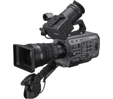 Sony FX9 + FE PZ 28-135mm f/4 G OSS Zwart