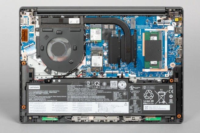 Lenovo IdeaPad Slim 3