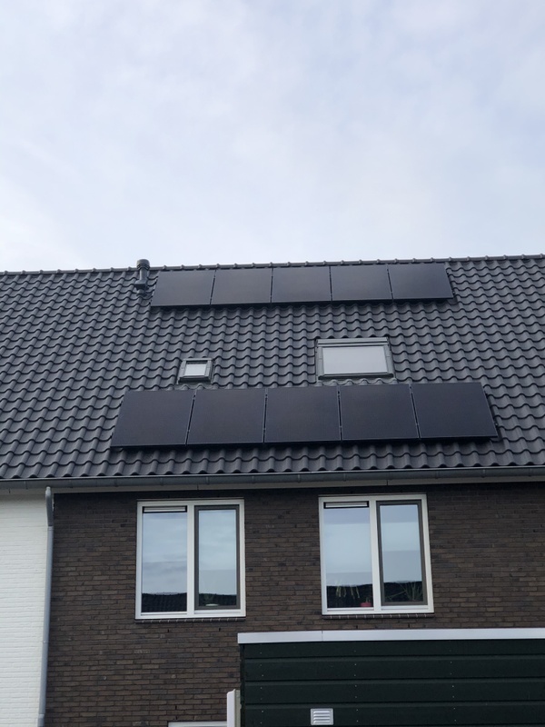 Afbeeldingslocatie: https://tweakers.net/i/3FjjXNdq6gGn71e7THbKTfFX80Q=/x800/filters:strip_icc():strip_exif()/f/image/Zrfw1I25AU1E7y6XPksxGZyr.jpg?f=fotoalbum_large