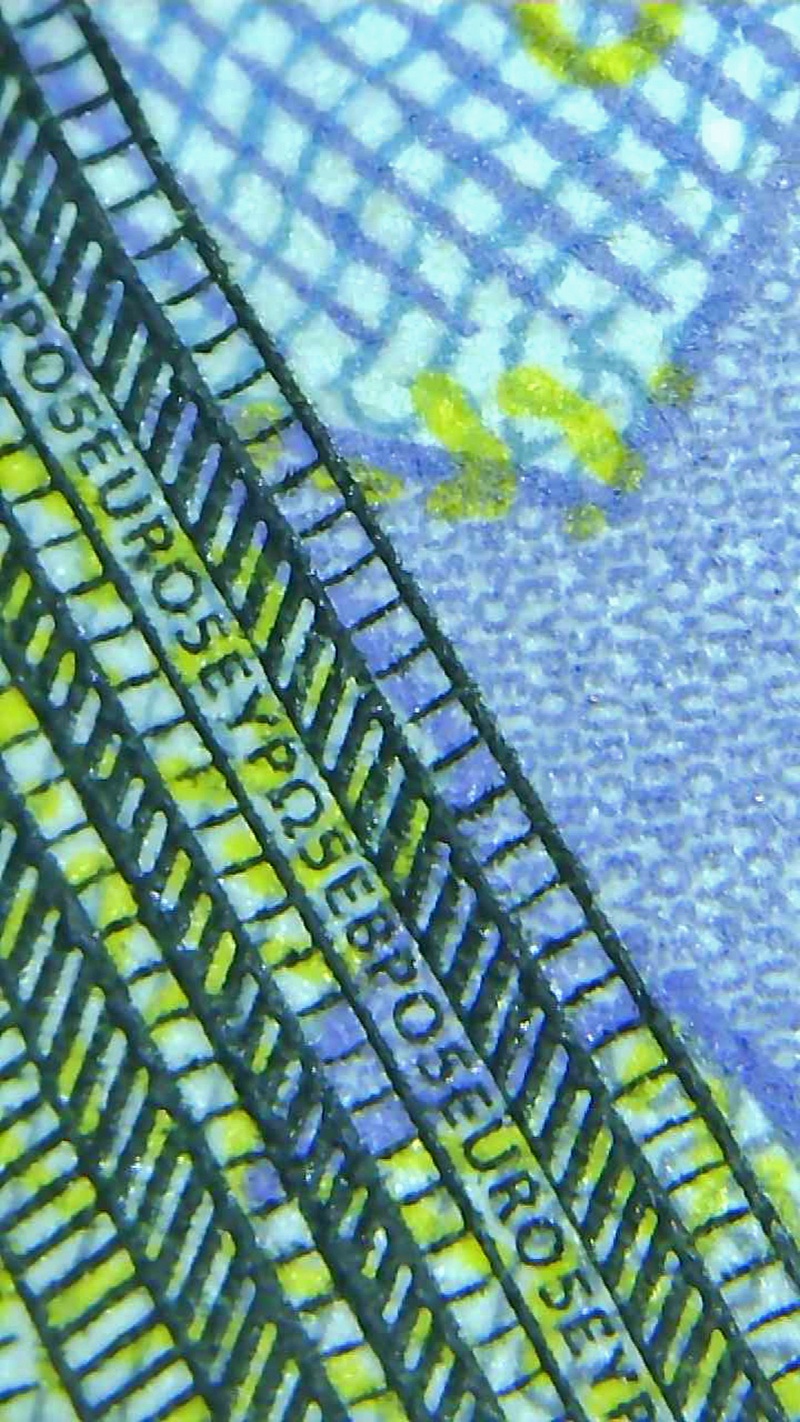 Afbeeldingslocatie: https://tweakers.net/i/3Ft39VW7PoEZkbAWNthM-RezXq0=/800x/filters:strip_icc():strip_exif()/f/image/uSn2U1GT6mvGmaxLzr6pNRGo.jpg?f=fotoalbum_large