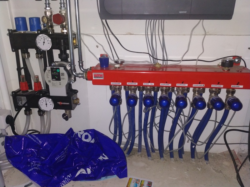 Afbeeldingslocatie: https://tweakers.net/i/3KKNeaLjtYzEF2vP5SEBLoNNbv0=/800x/filters:strip_icc()/f/image/4DbzCjFFBm4oXLSNbHEaIGaG.jpg?f=fotoalbum_large