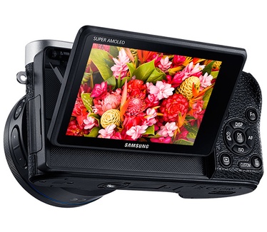 Samsung NX500 + 16-50mm F3.5-5.6 Power Zoom + 50-200mm F4-5.6 ED OIS III Zwart