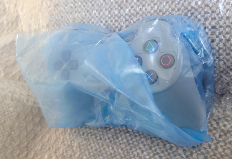 Afbeeldingslocatie: https://tweakers.net/i/3Lyx9RXxSWTlU_ePoC_bFN0nHq8=/800x/filters:strip_icc():strip_exif()/f/image/gtPEqeD5A3KgOoWBe9Z9OroU.jpg?f=fotoalbum_large