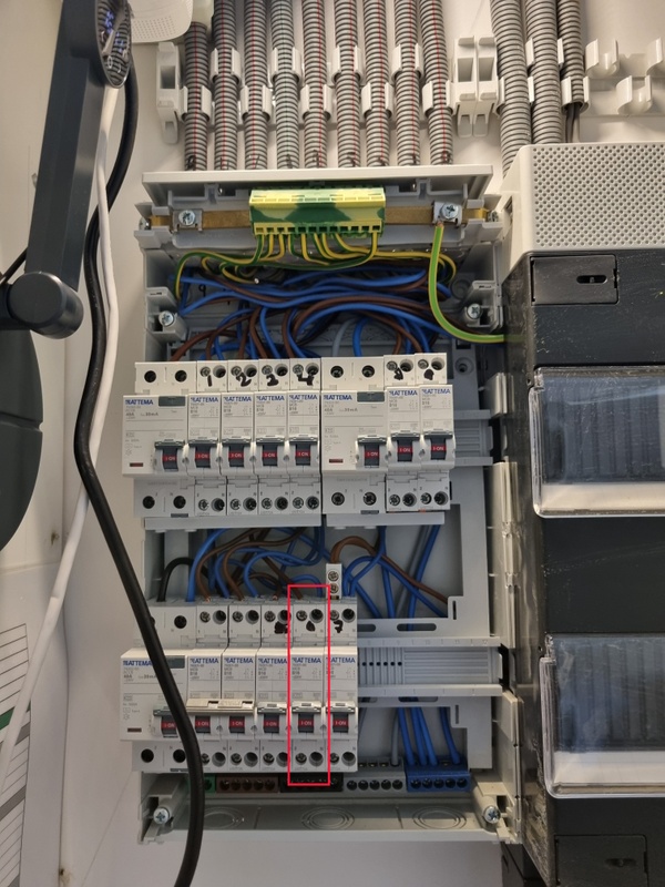Afbeeldingslocatie: https://tweakers.net/i/3M3gADM5JSgaP3ueJvZweW-yPus=/x800/filters:strip_icc():strip_exif()/f/image/vPp7uINgUPypOtG1yPzTUnsV.jpg?f=fotoalbum_large