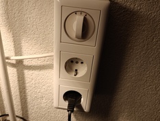 Afbeeldingslocatie: https://tweakers.net/i/3OlIhnaVEGDcezz5hPJF0mgH5oU=/234x176/filters:strip_icc():strip_exif()/f/image/1La7yYKtD2NLdxy2wP6Jq87t.jpg?f=fotoalbum_medium