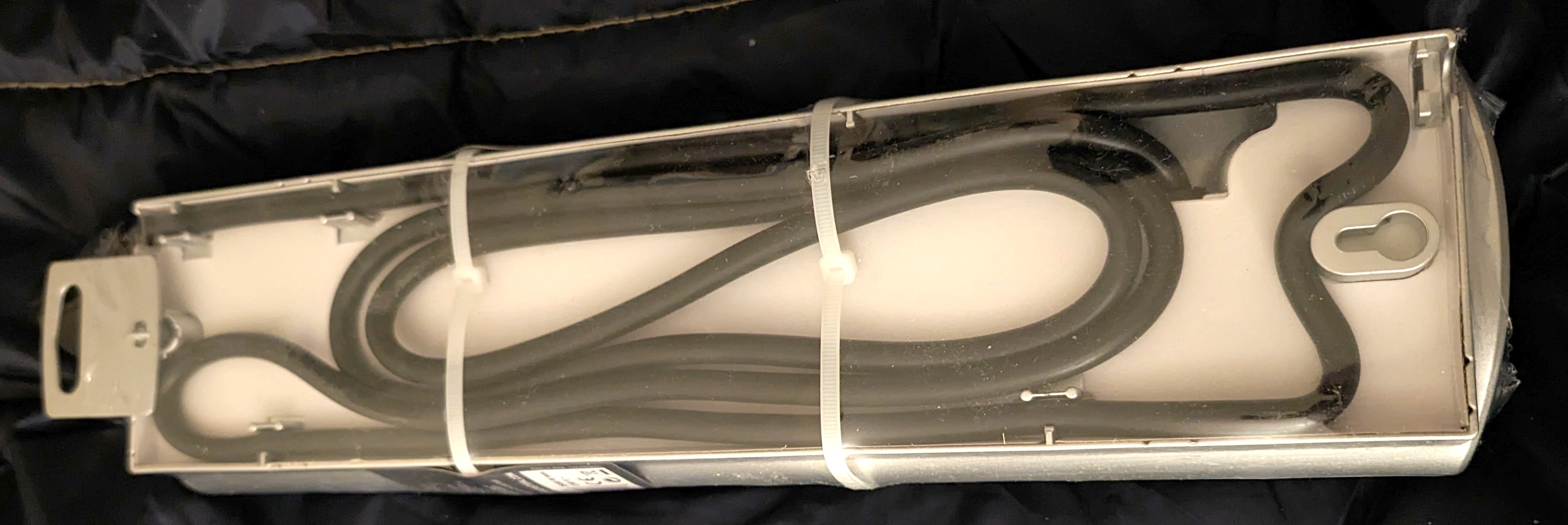 Afbeeldingslocatie: https://tweakers.net/i/3OyQGy_SyHcXwdDnDTcQQfXLS2c=/fit-in/4920x3264/filters:max_bytes(3145728):no_upscale():strip_icc():strip_exif()/f/image/ztbLp5Sbr8aurjVK97SEdupJ.jpg?f=user_large