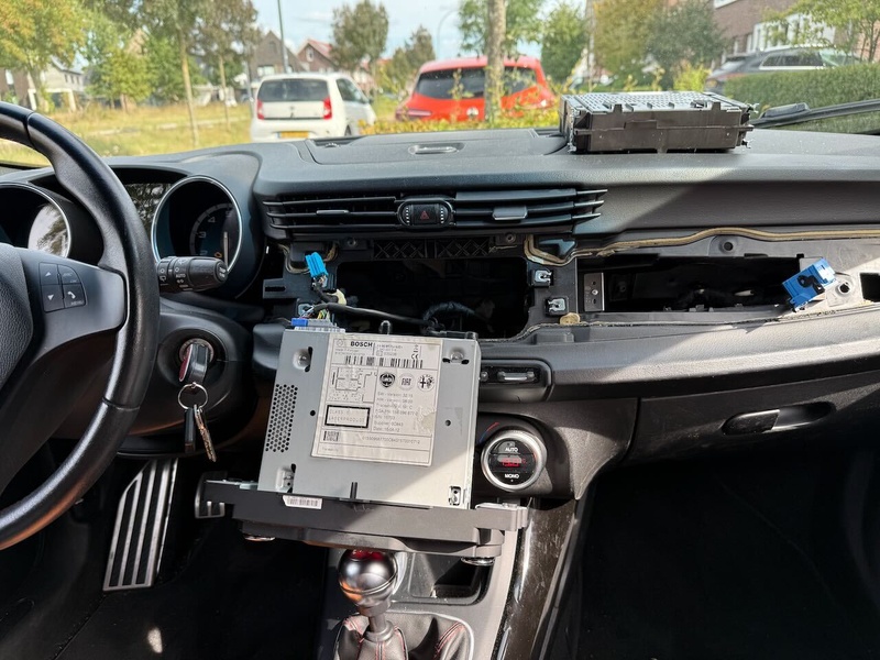 Afbeeldingslocatie: https://tweakers.net/i/3P63od4mjApFGeKUfTZAPEha3JM=/800x/filters:strip_icc():strip_exif()/f/image/X4W0mdscZ4kBB4yvuMIXnwQe.jpg?f=fotoalbum_large