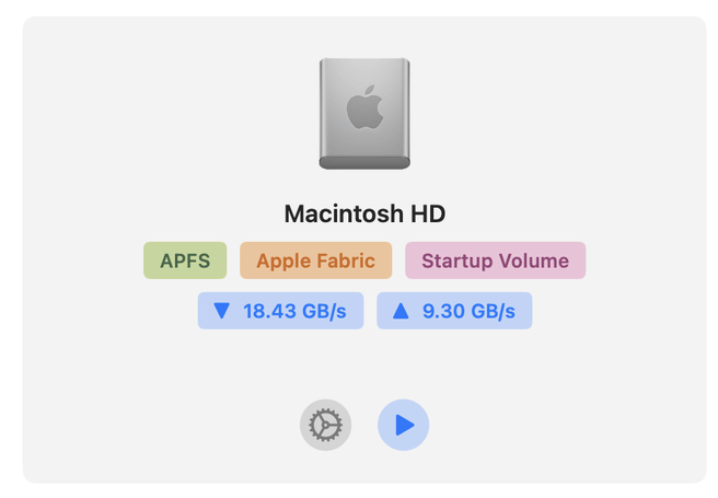 MacBook Pro M5 Max ssd benchmark