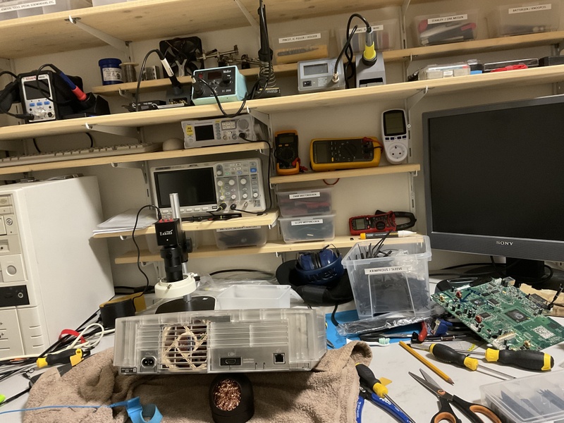 Afbeeldingslocatie: https://tweakers.net/i/3bb6c6VpvuC52mDlkFpV6BT2lBI=/800x/filters:strip_icc():strip_exif()/f/image/QqevkIdNYgYqkBrV1DRAOLHD.jpg?f=fotoalbum_large