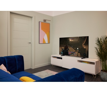 Samsung AU8000 70" (buitenlands model) Zwart