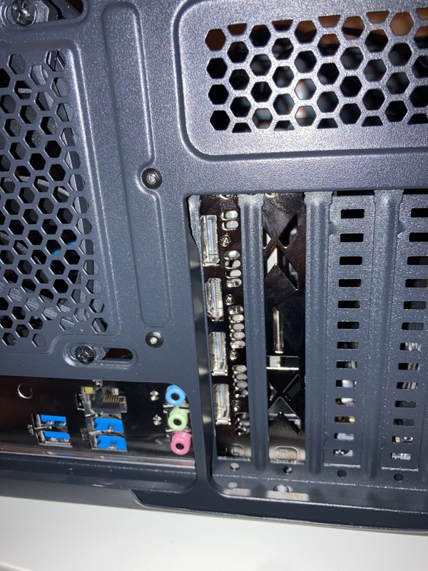 Afbeeldingslocatie: https://tweakers.net/i/3dbG4BglISgqJb5cw7WEHSl5Ysc=/x800/filters:strip_icc():strip_exif()/f/image/NbDJyebOQ5rZGOUsbvcpp3CI.jpg?f=fotoalbum_large