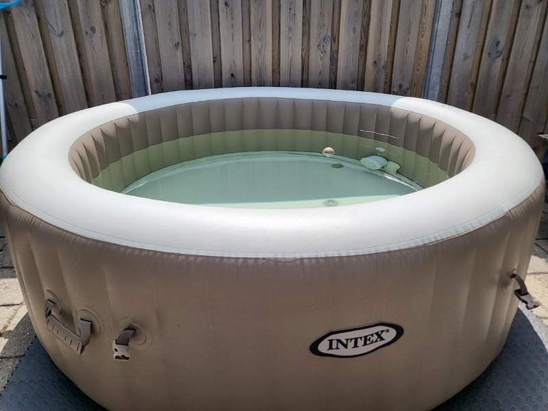 Afbeeldingslocatie: https://tweakers.net/i/3dpUw35H8diUo5hxlC-InZZHZTo=/full-fit-in/4920x3264/filters:max_bytes(3145728):no_upscale():strip_icc():fill(white):strip_exif()/f/image/F6QUfcMdWhrufa4XfPwfsB94.jpg?f=user_large