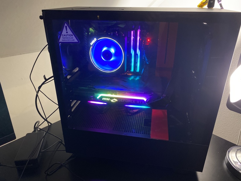 Afbeeldingslocatie: https://tweakers.net/i/3iBzl7dwPPBouB8LY1toVqJiHuU=/800x/filters:strip_icc():strip_exif()/f/image/dP9EppR8rHXk3uv0U0lzaeMw.jpg?f=fotoalbum_large