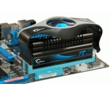 G.Skill F3-17600CL7D-4GBPIS
