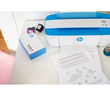HP DeskJet 3720 AiO