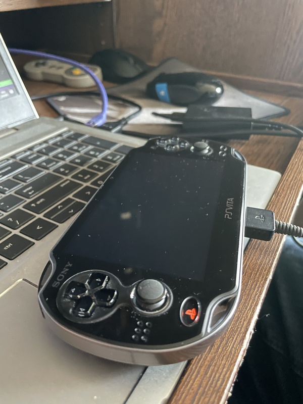 Afbeeldingslocatie: https://tweakers.net/i/3lJT6sNb3oIhPm6BgDeC7WYujcs=/x800/filters:strip_icc():strip_exif()/f/image/vyHhq8L3GDDKyQjp2obqwBlu.jpg?f=fotoalbum_large