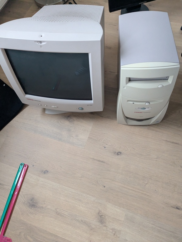 Afbeeldingslocatie: https://tweakers.net/i/3lwSxcefsoPvyc3-87SMDsQnSWI=/x800/filters:strip_icc():strip_exif()/f/image/7zTLyPBdbndTQmHIdWJnSQeZ.jpg?f=fotoalbum_large