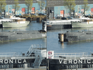 Een uitsnede van Pixelshift (links met, rechts zonder)