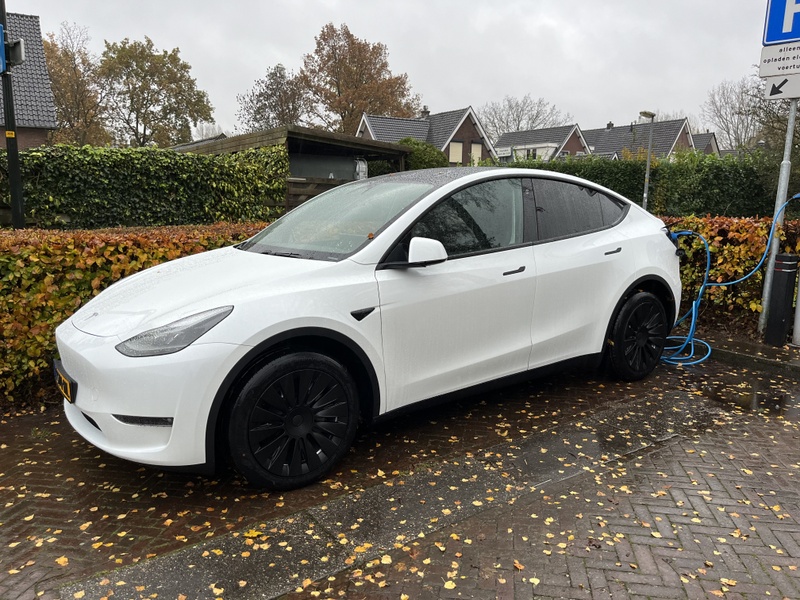 Afbeeldingslocatie: https://tweakers.net/i/3oh-pCEwv7N7uqvaG6O8O1Vd-c4=/800x/filters:strip_icc():strip_exif()/f/image/JD9QzYYsJXaL1yYtI7rfQjKz.jpg?f=fotoalbum_large