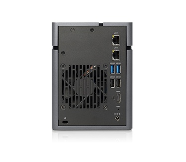 Qsan Technology XCubeNAS XN3002T 4TB